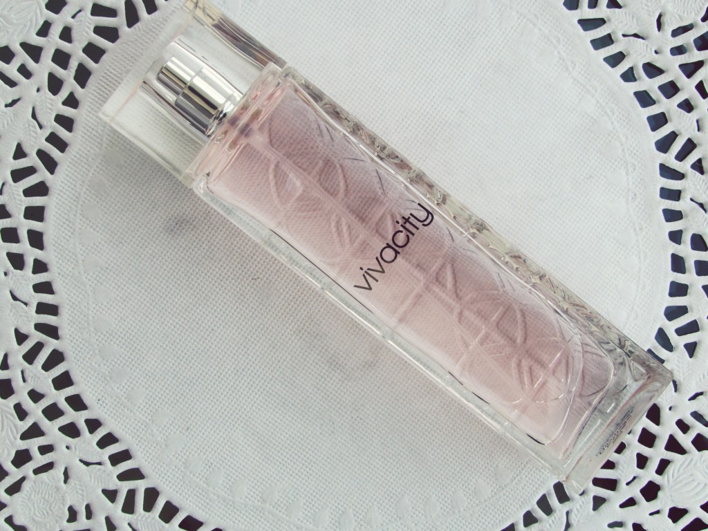 Oriflame Vivacity Eau de Toilette Review Makeupholic World