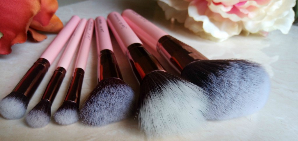 LuxieBeauty_MakeupBrushes_009