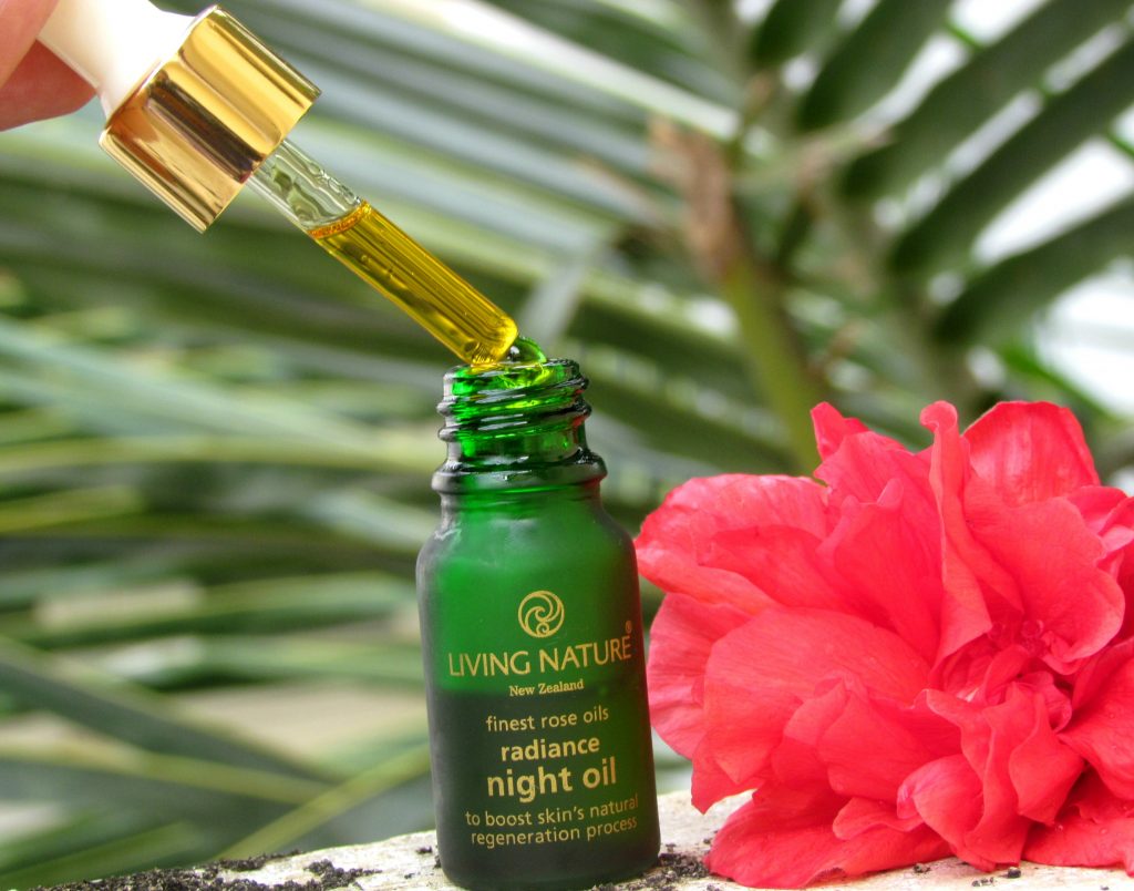 LivingNature_RadinaceNightOil_006