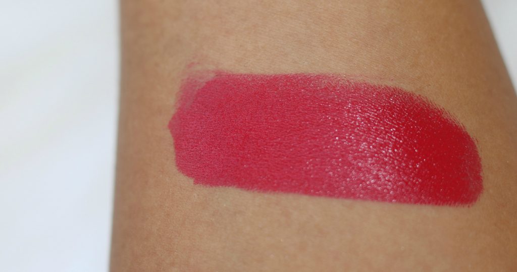 Guerlain Rouge Exceptional Complete Lipstick - 821 Rouge Saphir swatches
