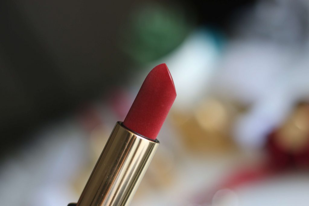 Lisa Eldridge Velvet Jazz & Velvet Morning Plush True Velvet Lipstick  Colour Review & Swatches